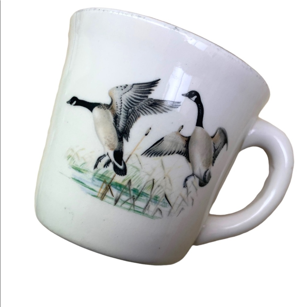 Vintage USA Canadian Goose Stoneware Ceramic Coffee Cup Tea Mug White
